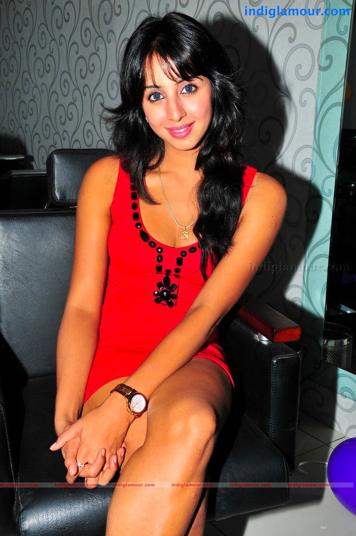 Sanjana Actress hd photo