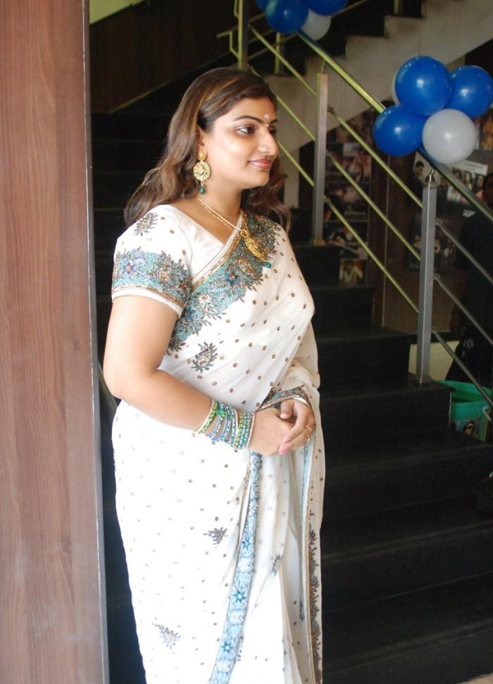 Babilona Actress hd photo