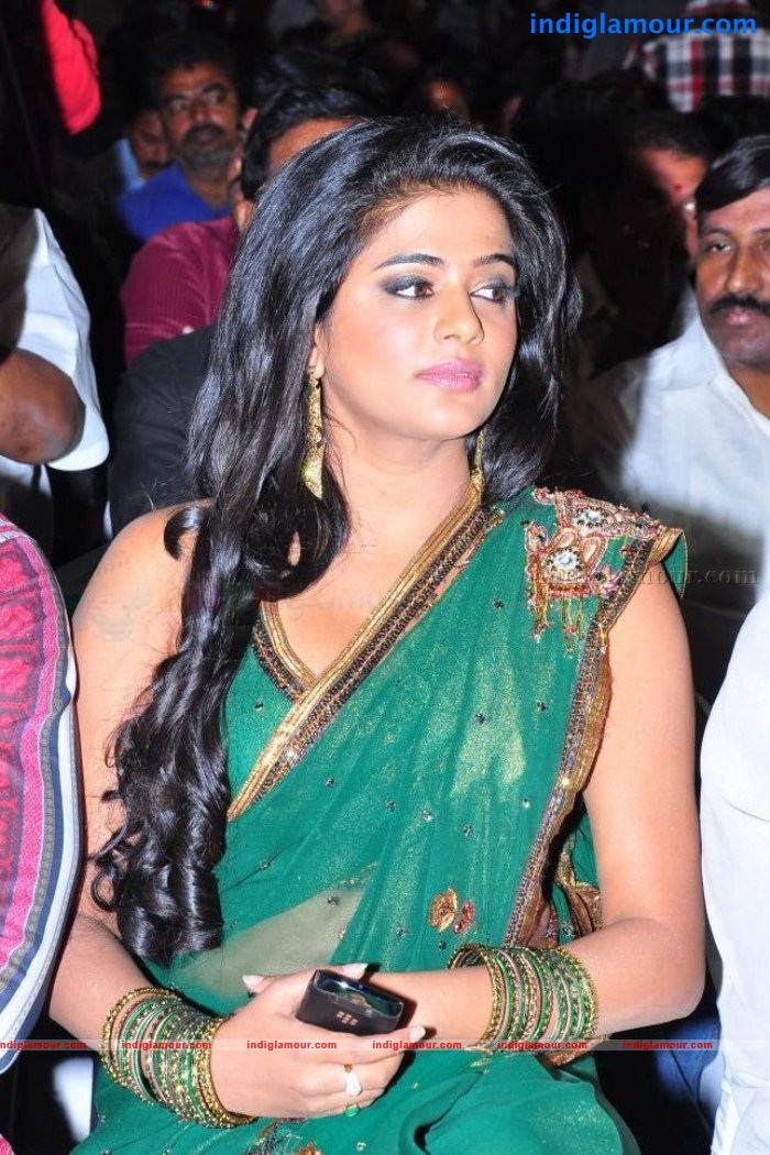 Priyamani Actress hd photo