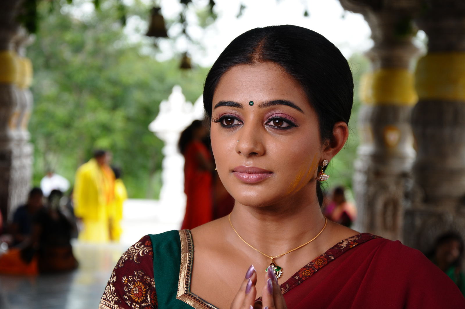 Priyamani Actress hd photo