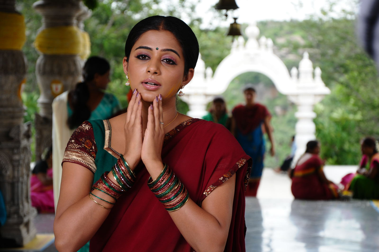 Priyamani Actress hd photo