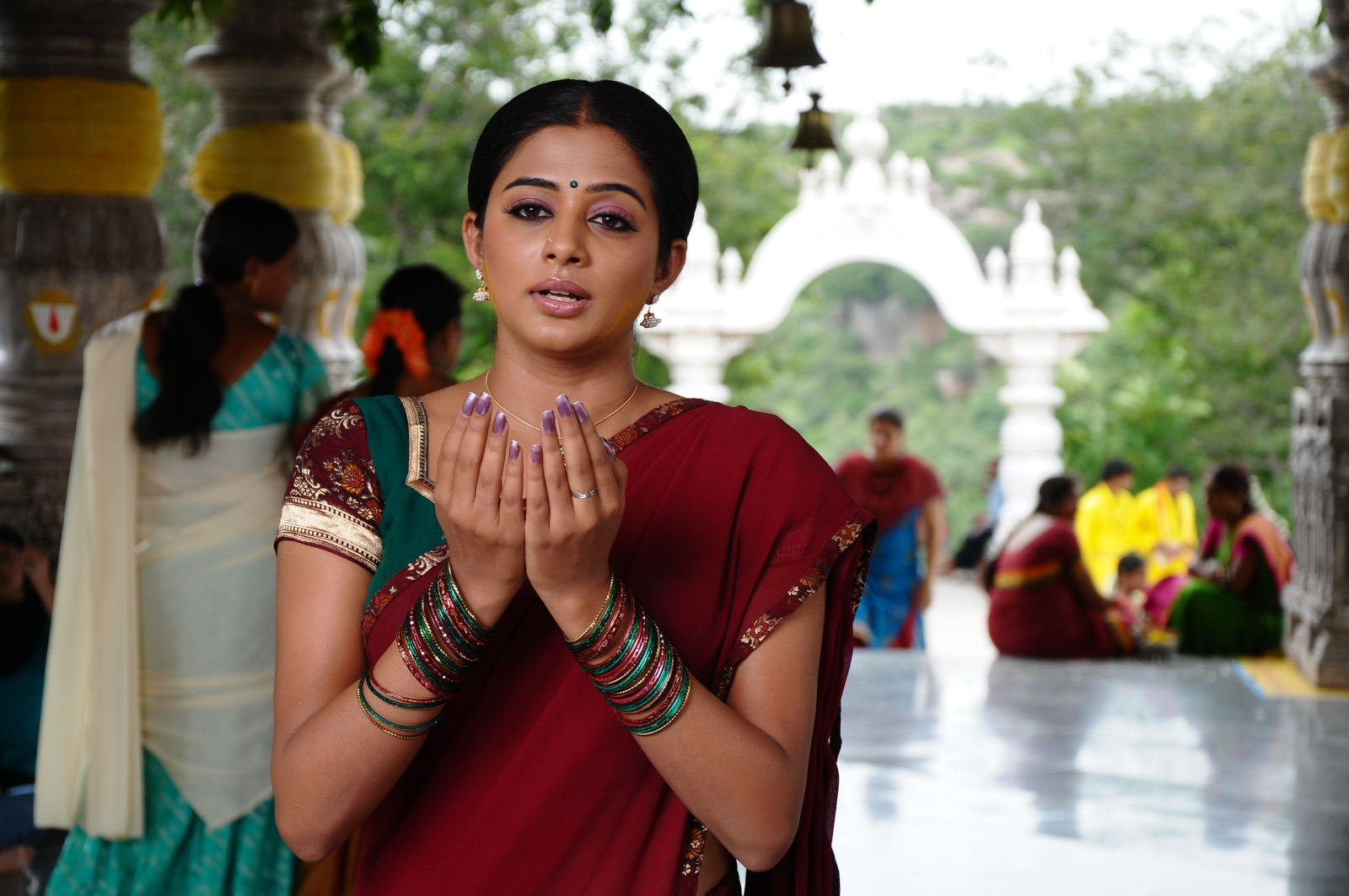 Priyamani Actress hd photo