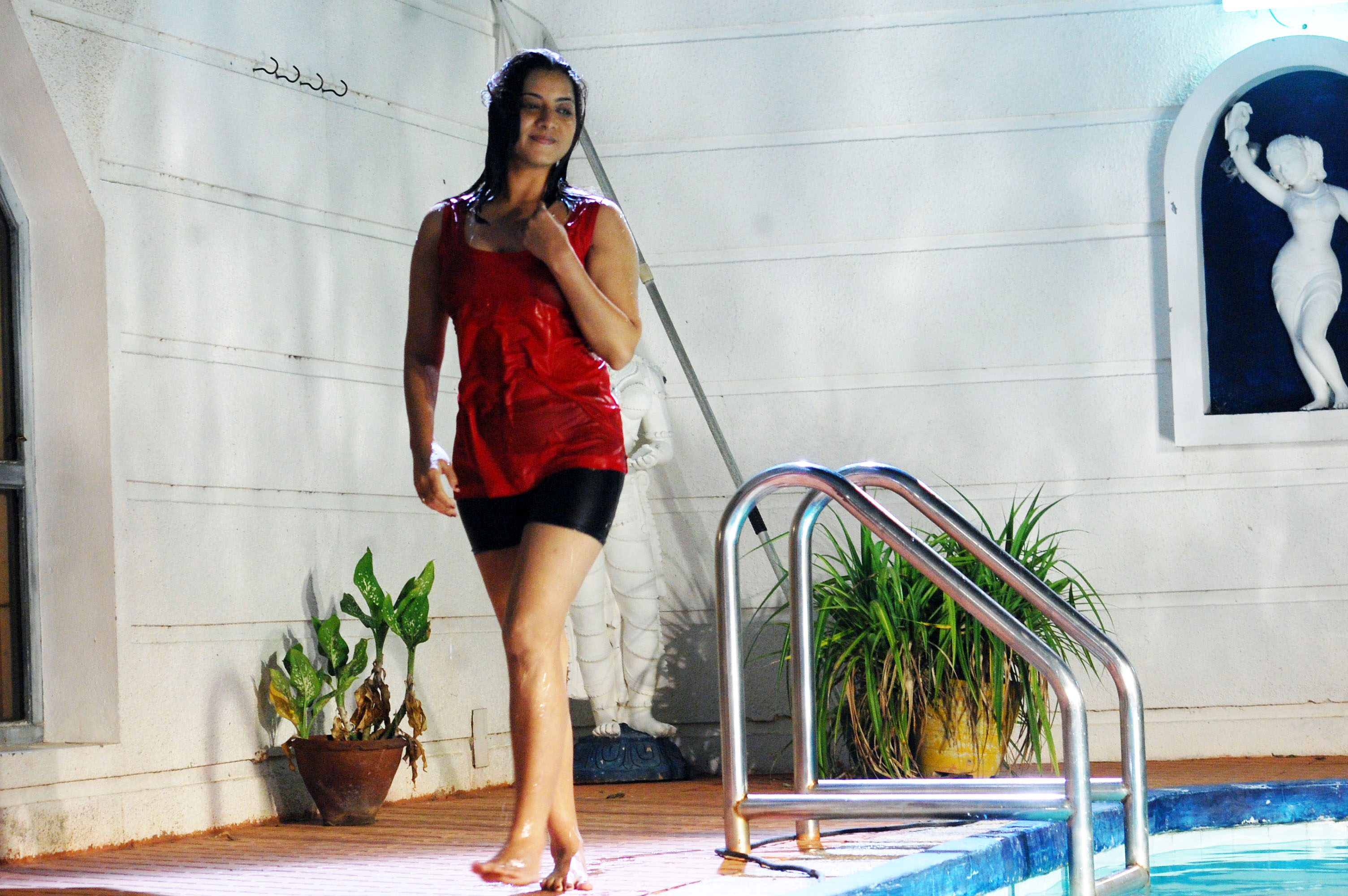 Keerthi Chawla Actress hd photo