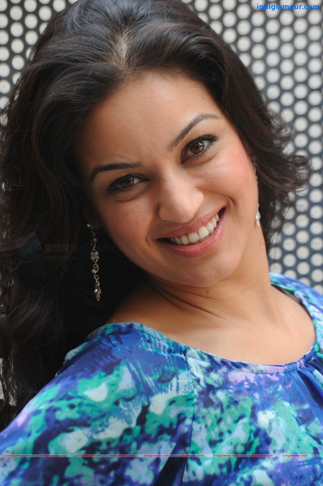 Maryam Zakaria Actress hd photo