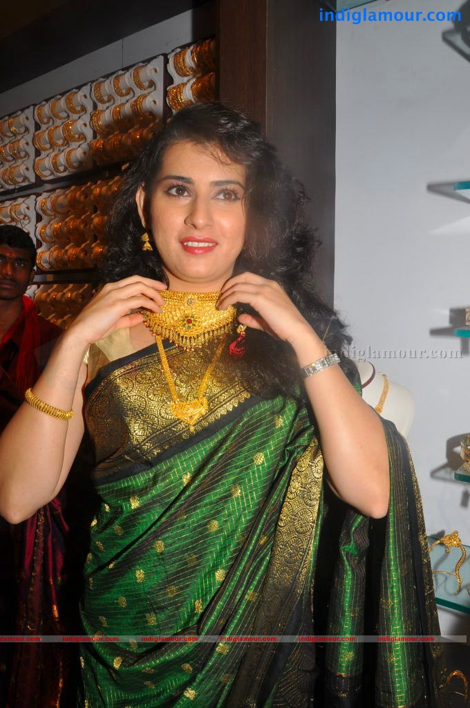 Veda Archana Sastry Actress hd photo