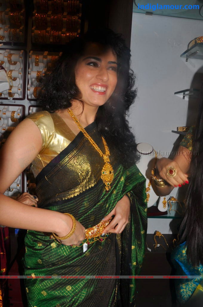 Veda Archana Sastry Actress hd photo