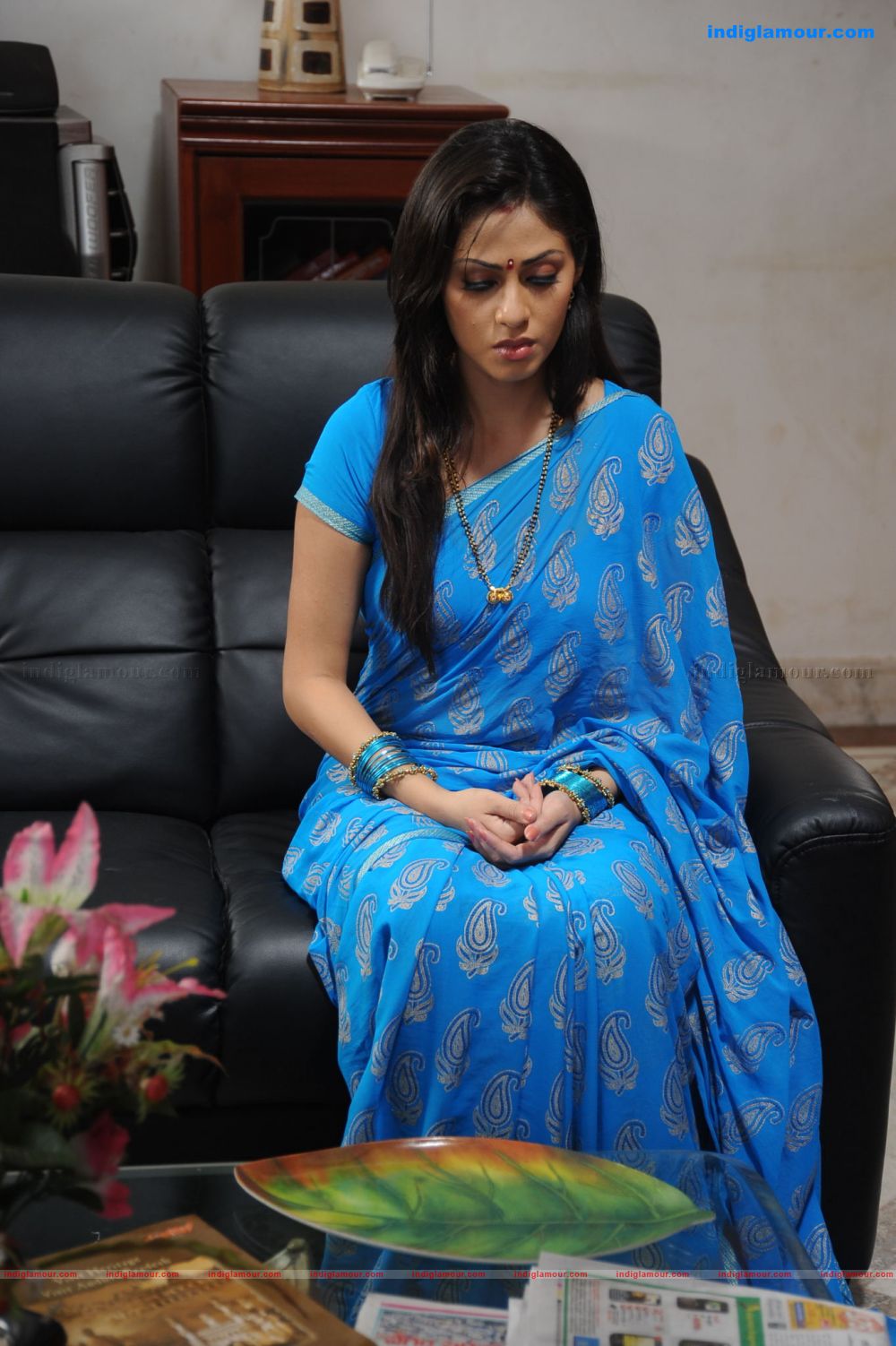 Sada Actress hd photo