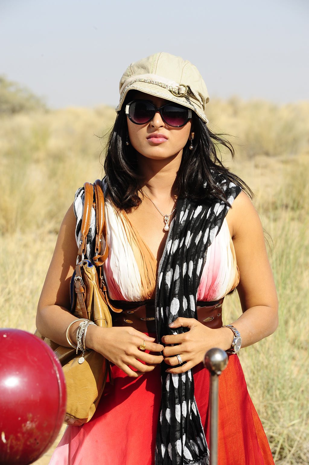 Anushka Actress hd photo