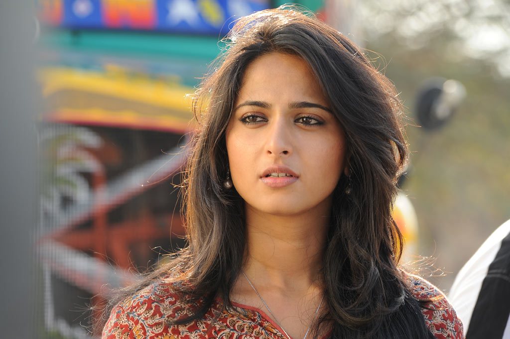 Anushka Actress hd photo