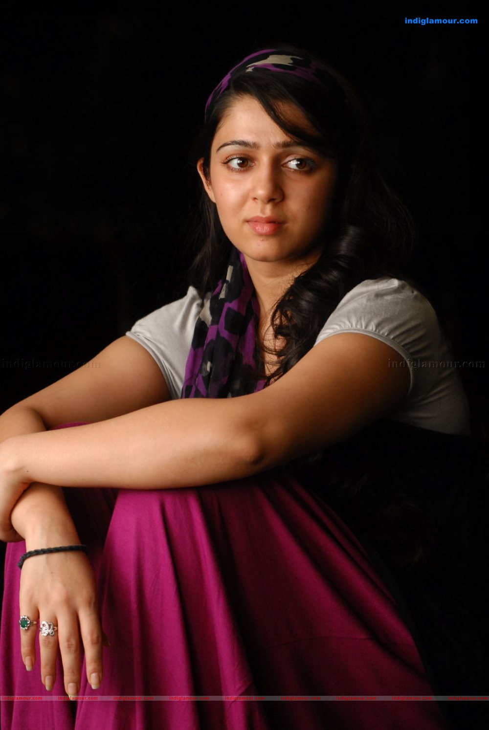 Charmi Actress hd photo