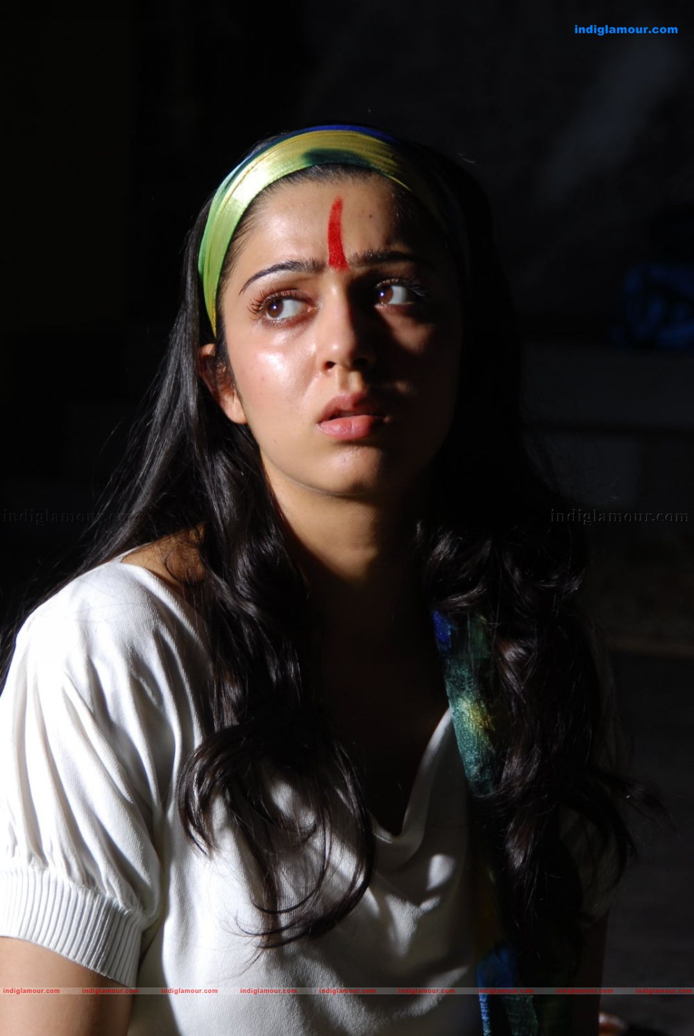 Charmi Actress hd photo
