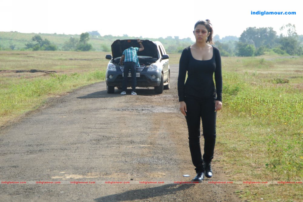Charmi Actress hd photo