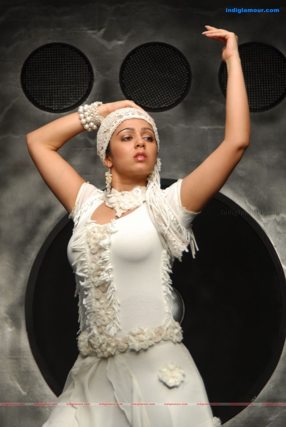Charmi Actress hd photo