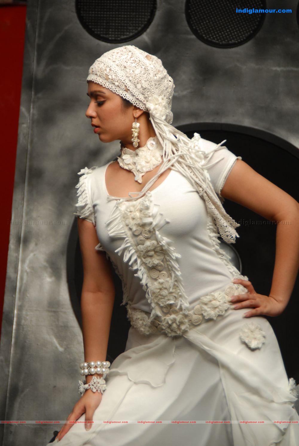 Charmi Actress hd photo