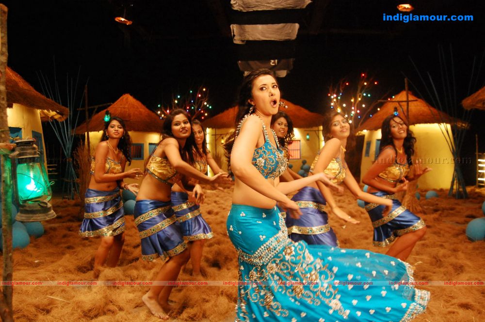 Sakshi Sivanand Actress hd photo