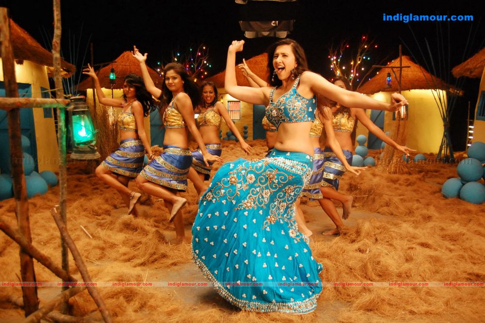 Sakshi Sivanand Actress hd photo