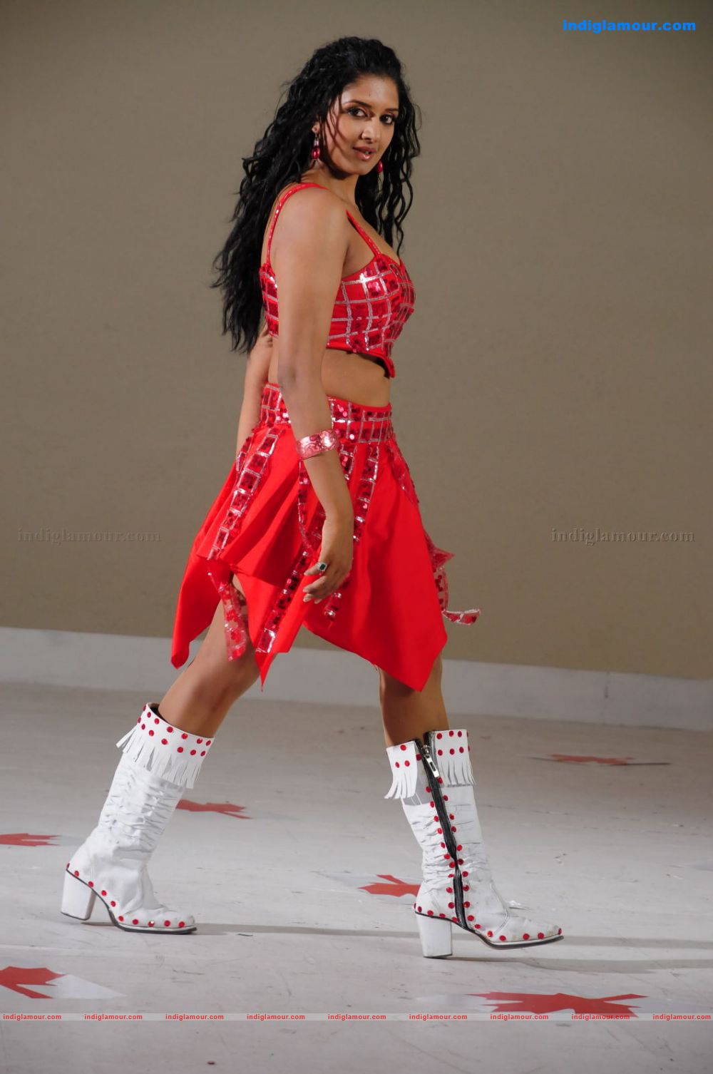 Vimala Raman Actress hd photo