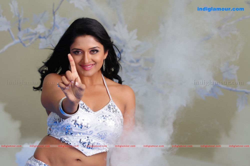 Vimala Raman Actress hd photo