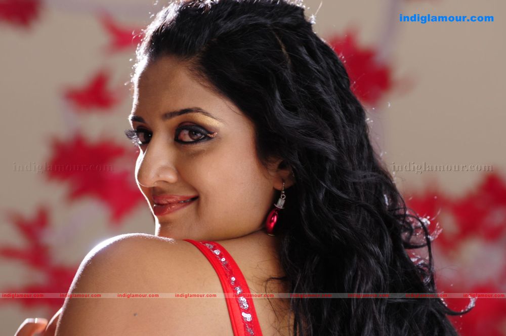 Vimala Raman Actress hd photo