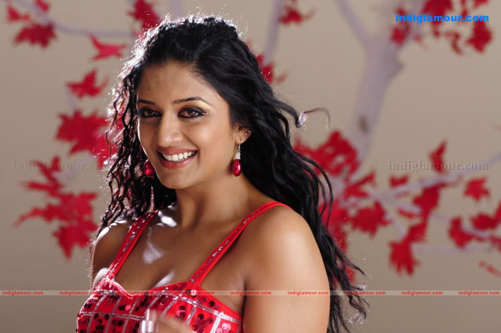 Vimala Raman Actress hd photo