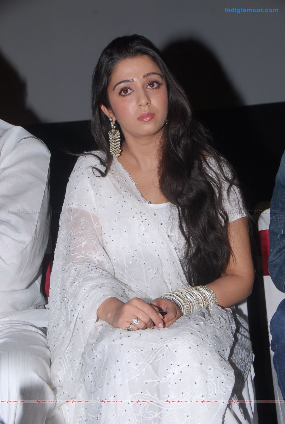 Charmi Actress photo,image,pics and stills - # 89420
