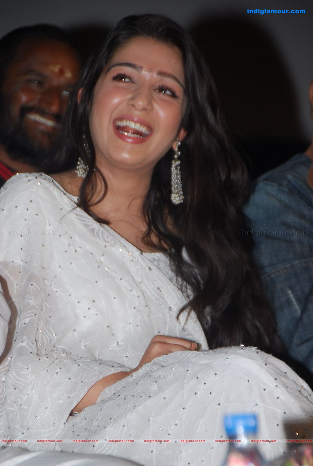 Charmi Actress hd photo