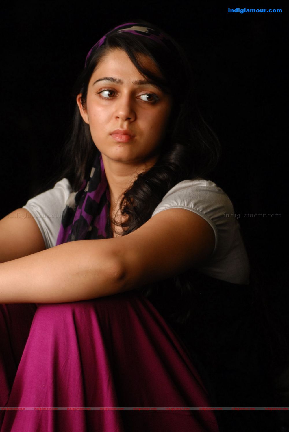 Charmi Actress hd photo