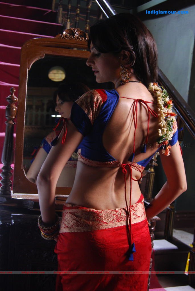 Monica Bedi Actress hd photo