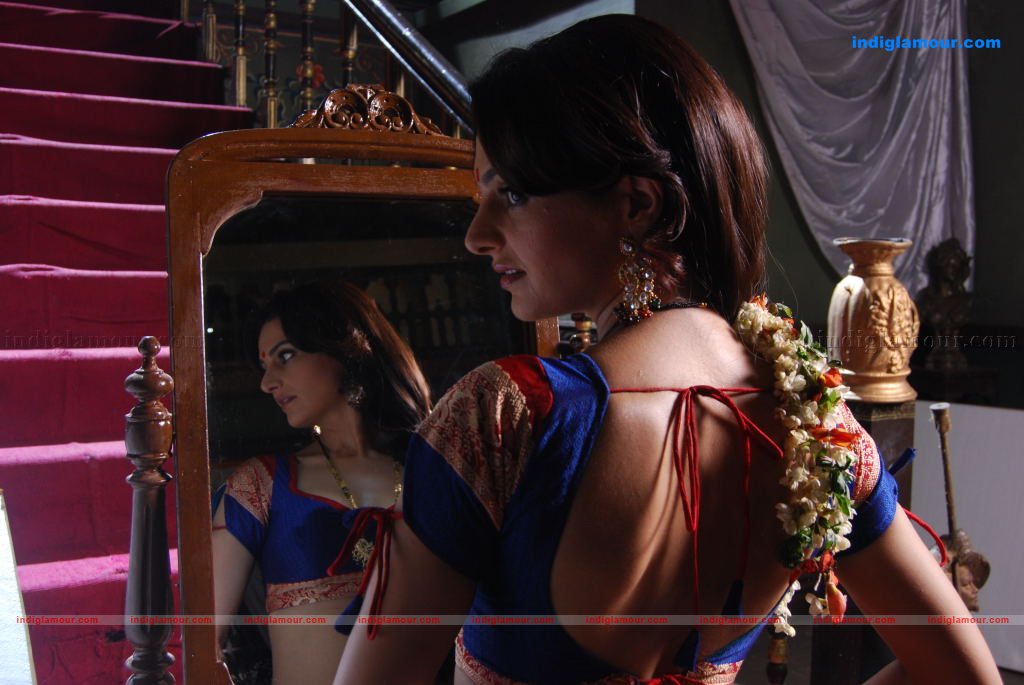 Monica Bedi Actress hd photo