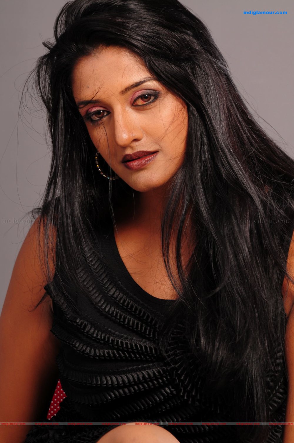 Vimala Raman Actress hd photo