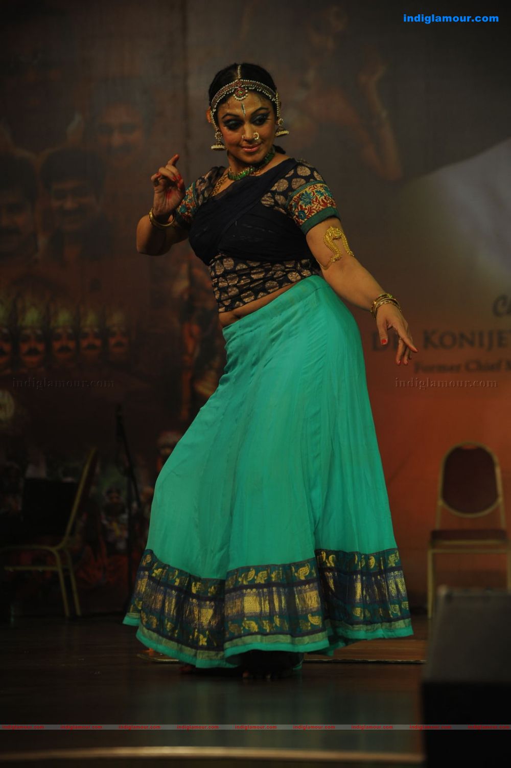 Shobhana Actress hd photo