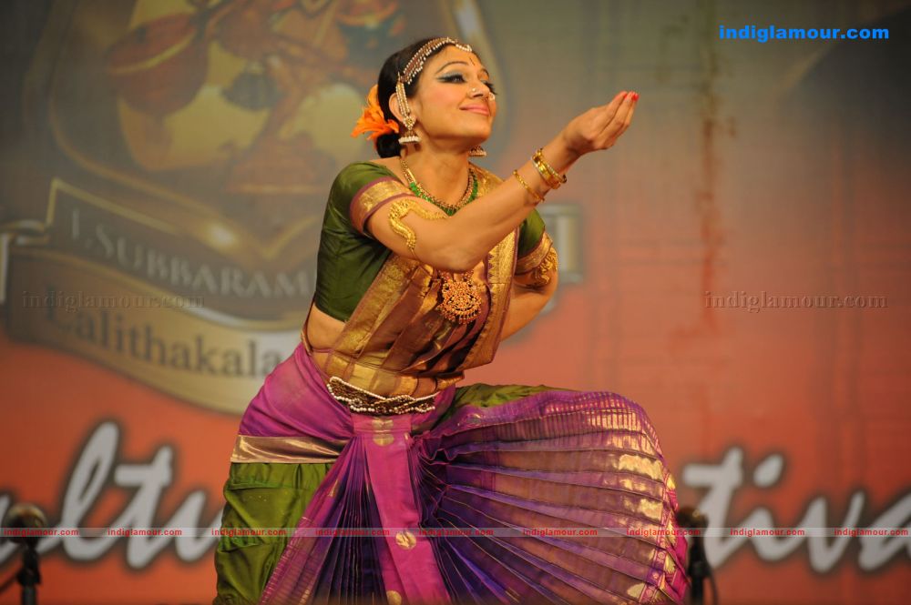 Shobhana Actress hd photo