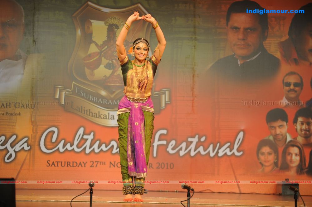 Shobhana Actress hd photo