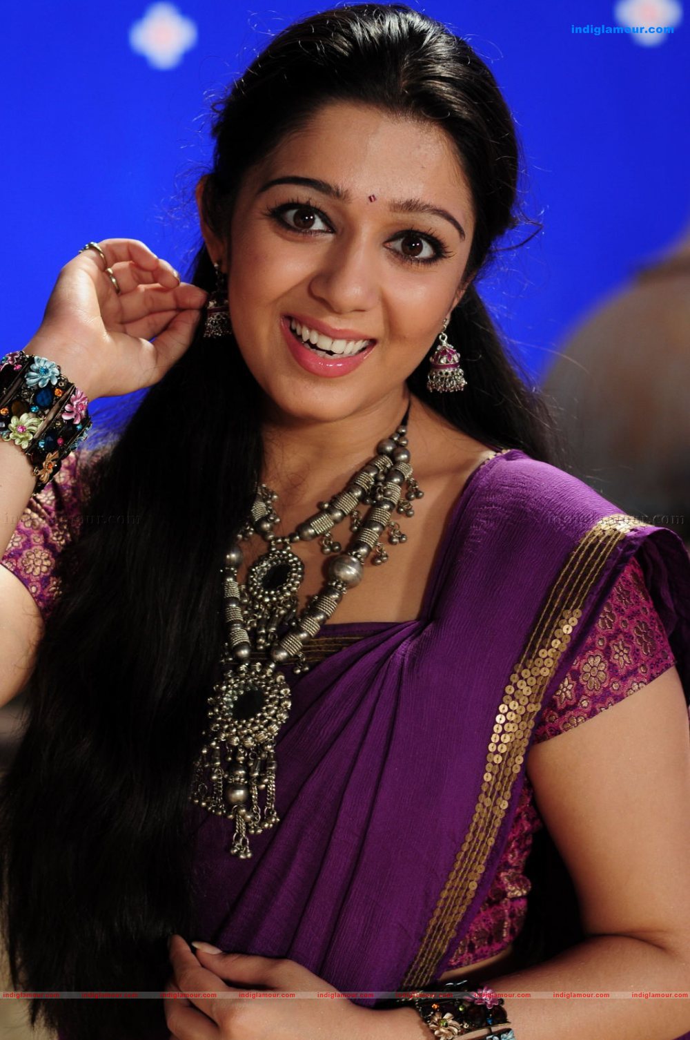 Charmi Actress hd photo