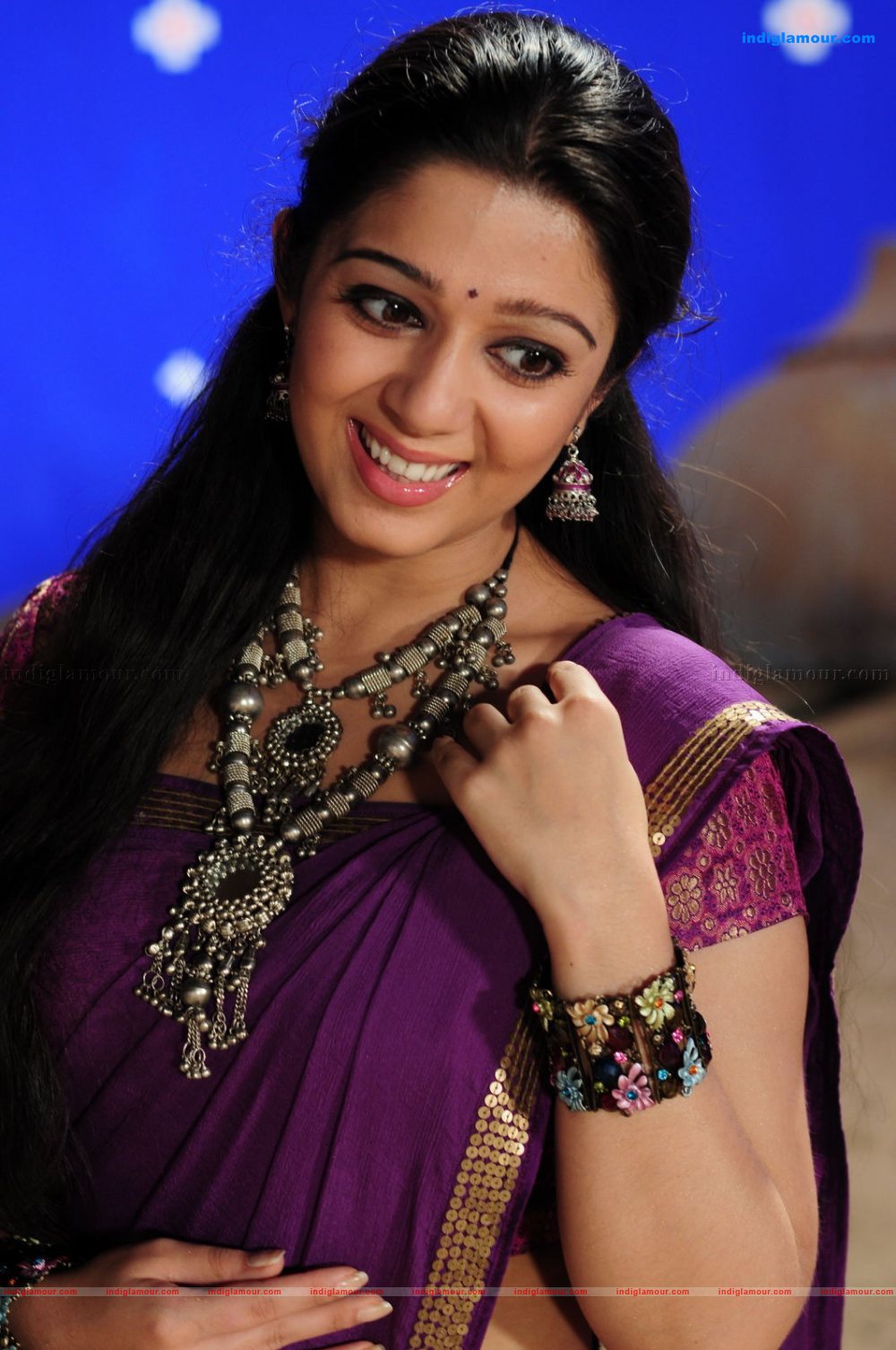 Charmi Actress hd photo