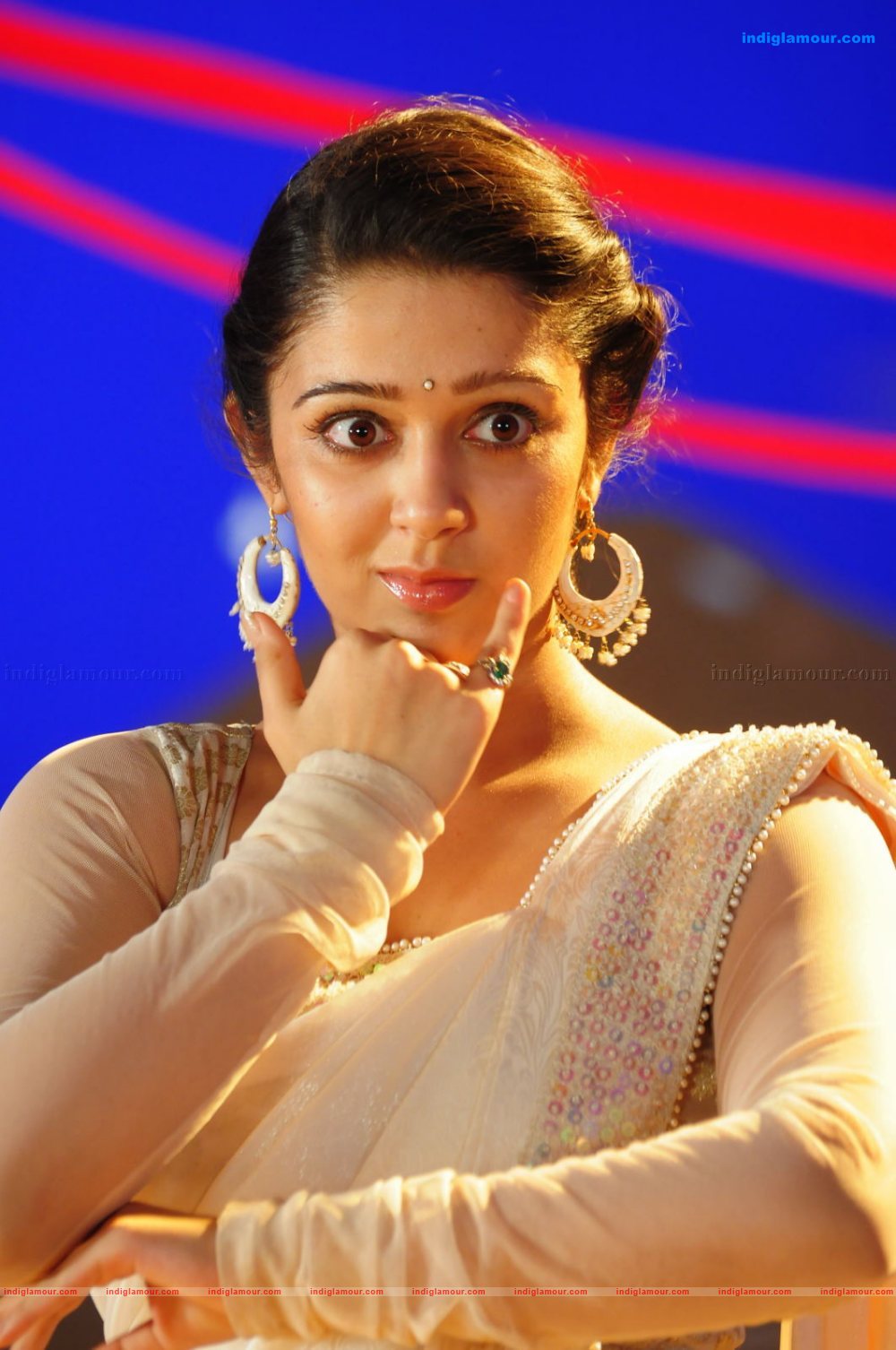 Charmi Actress hd photo
