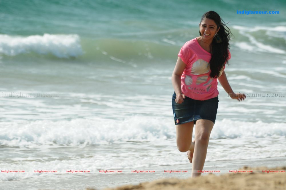 Charmi Actress hd photo