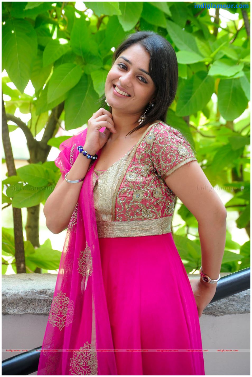 Nikitha Actress hd photo