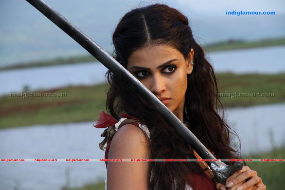 Genelia Actress hd photo
