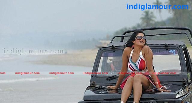 Vimala Raman Actress hd photo