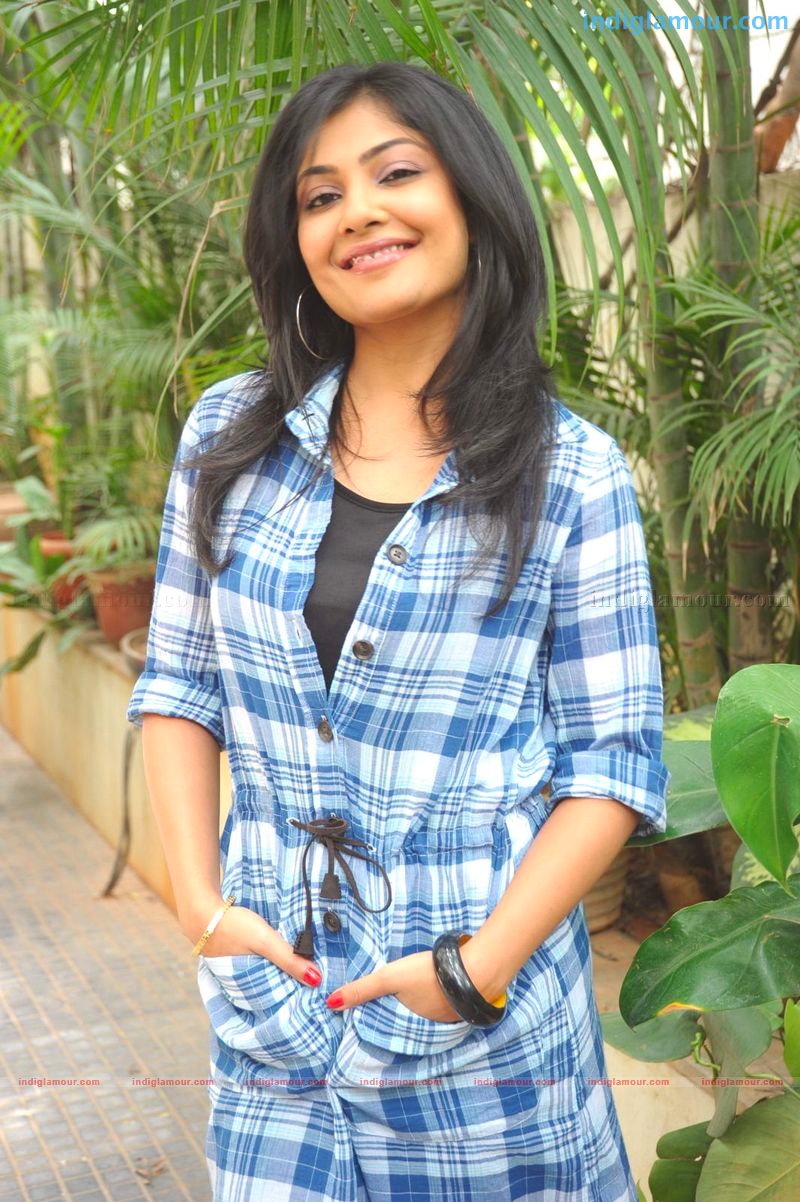 Kamalinee Mukherjee Actress hd photo