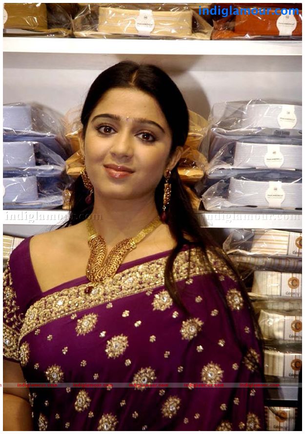 Charmi Actress hd photo