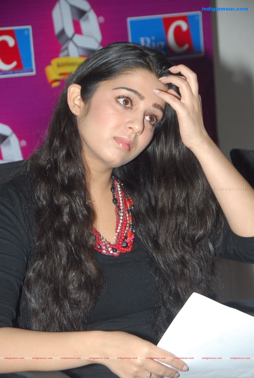 Charmi Actress hd photo