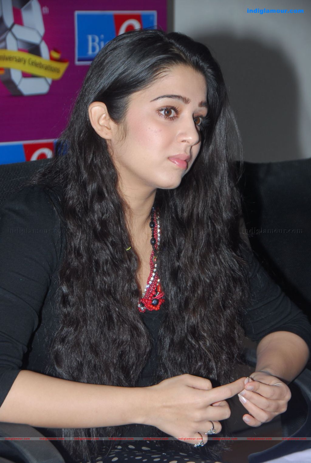 Charmi Actress hd photo