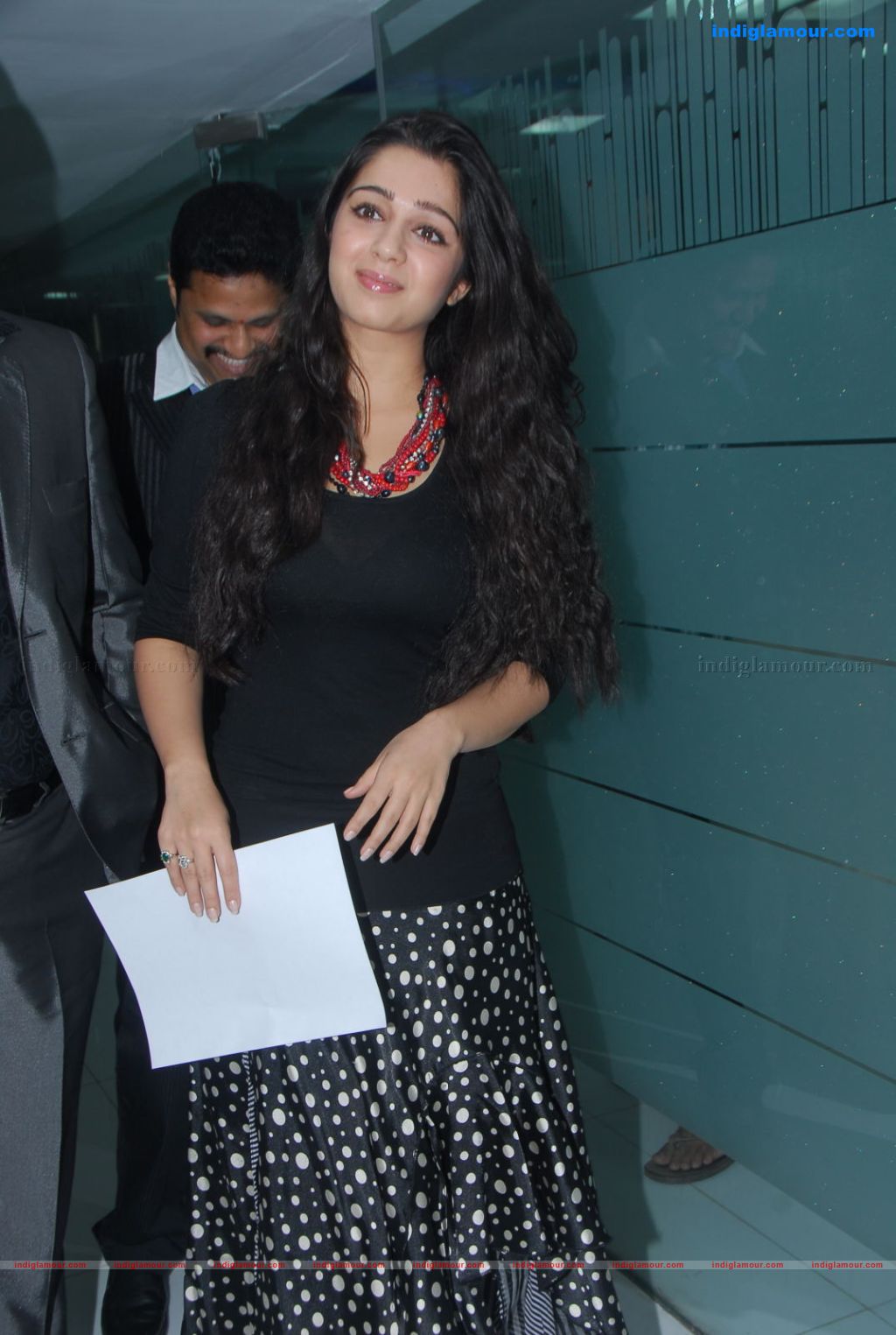 Charmi Actress hd photo