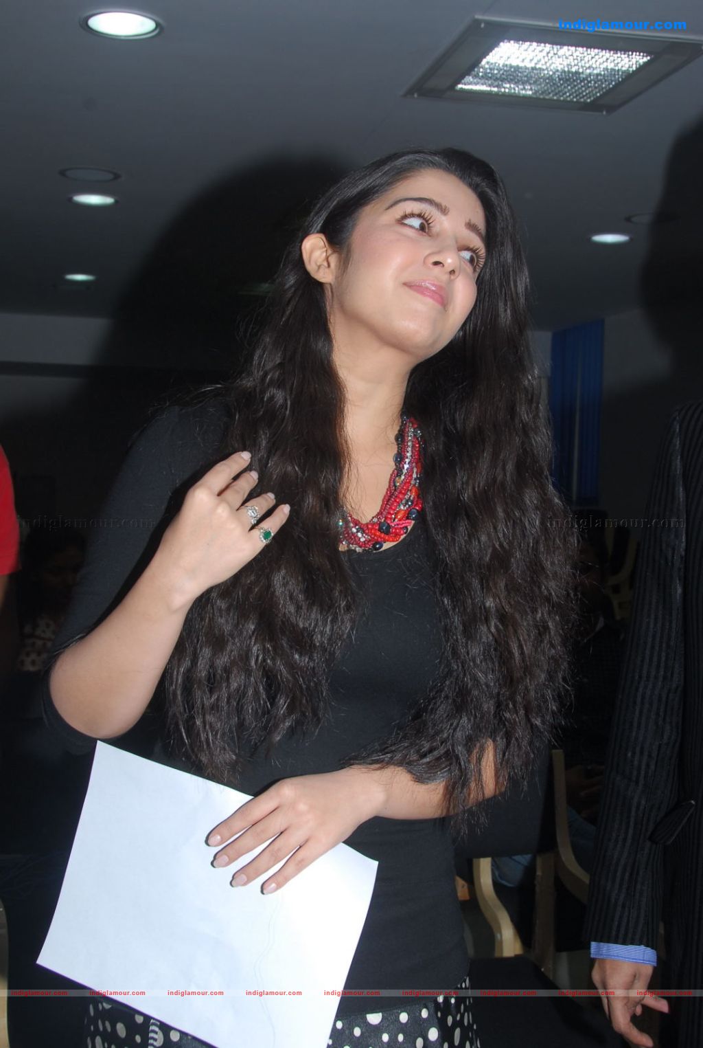 Charmi Actress hd photo