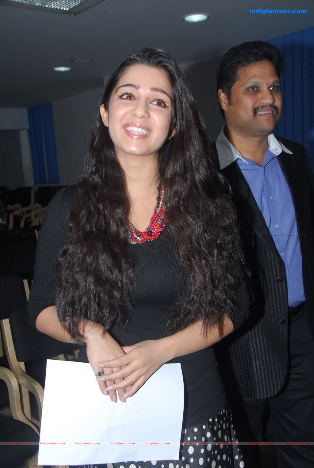 Charmi Actress hd photo