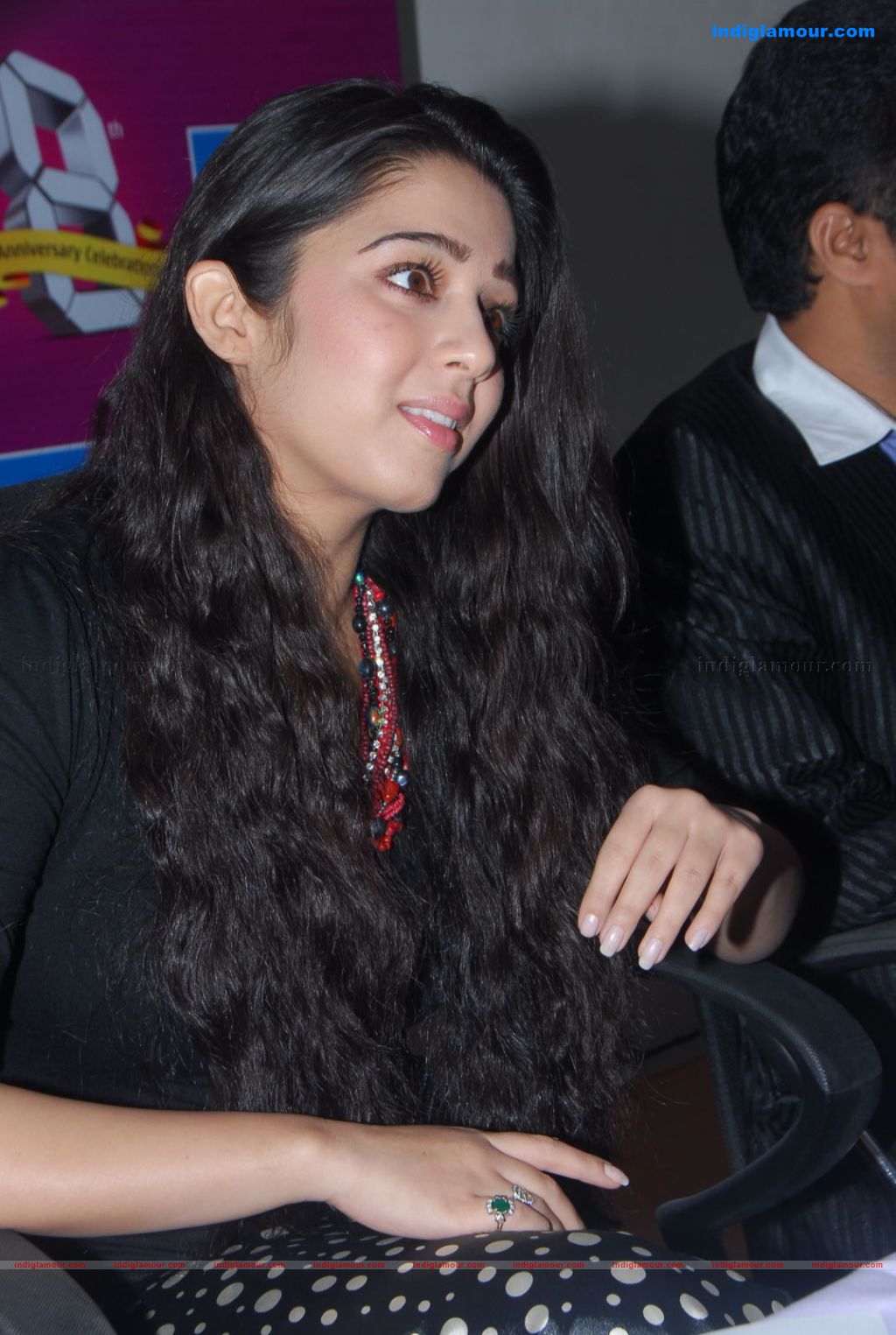Charmi Actress hd photo