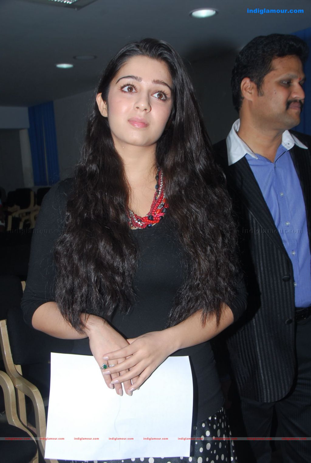 Charmi Actress hd photo