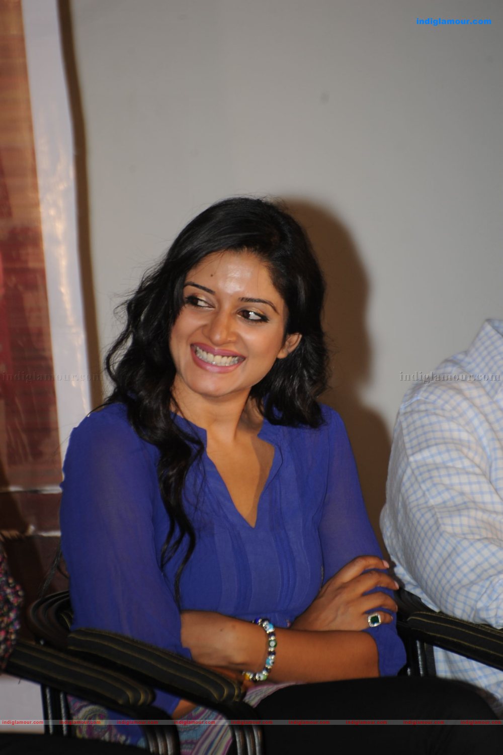 Vimala Raman Actress hd photo